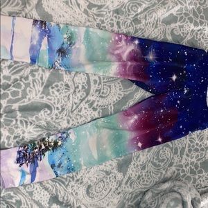 This is in very good shape and has vibrant colors.